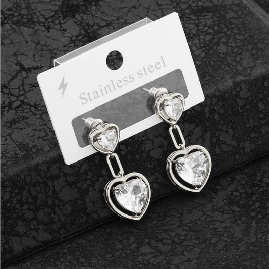 Paslanmaz Çelik Taşlı Kalp Desenli Damla Sallantılı Küpe