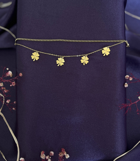 Dört Yapraklı Yonca Çelik Bileklik