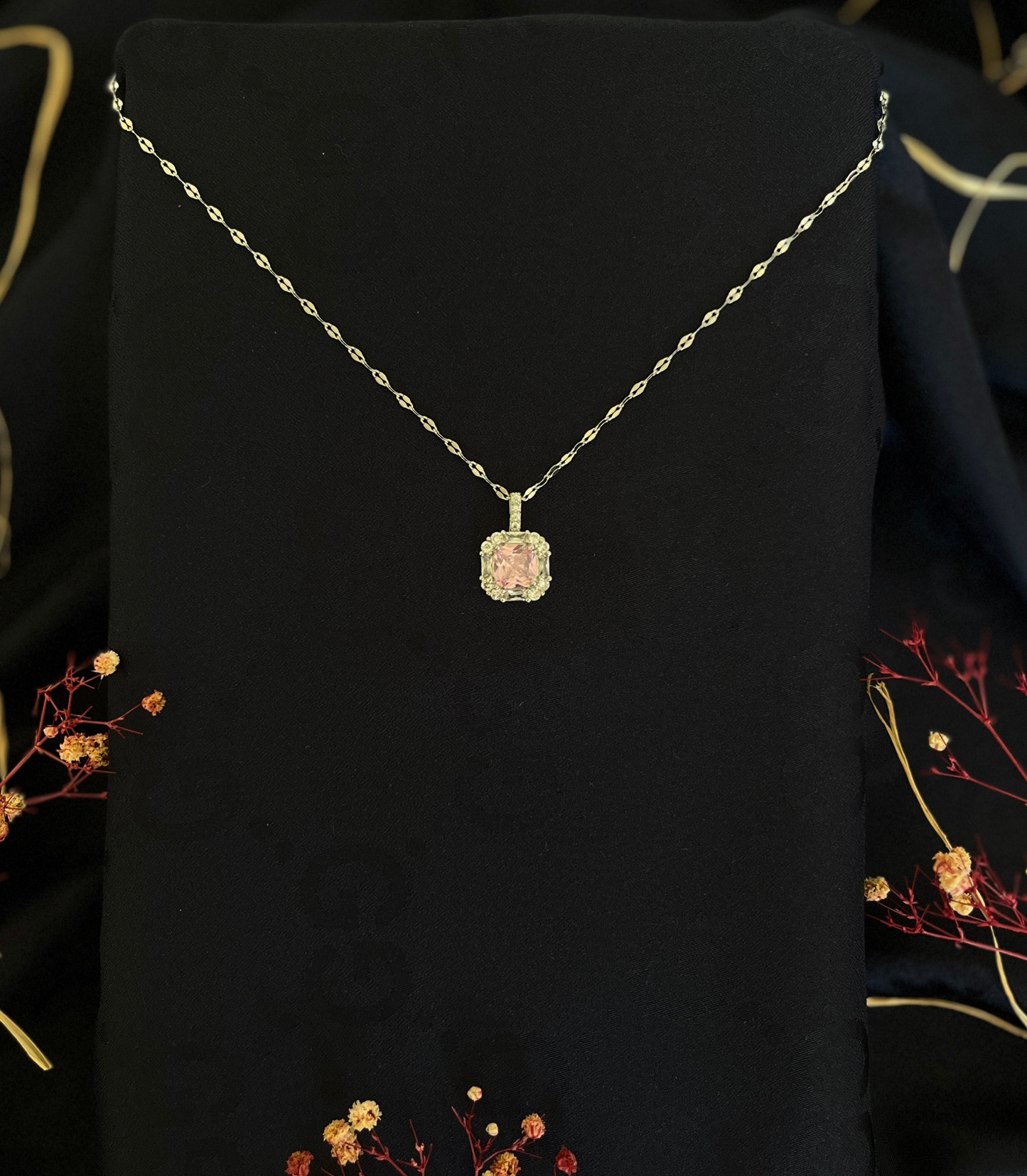 Kadın Paslanmaz Çelik Pandora Pembe Baget Kolye