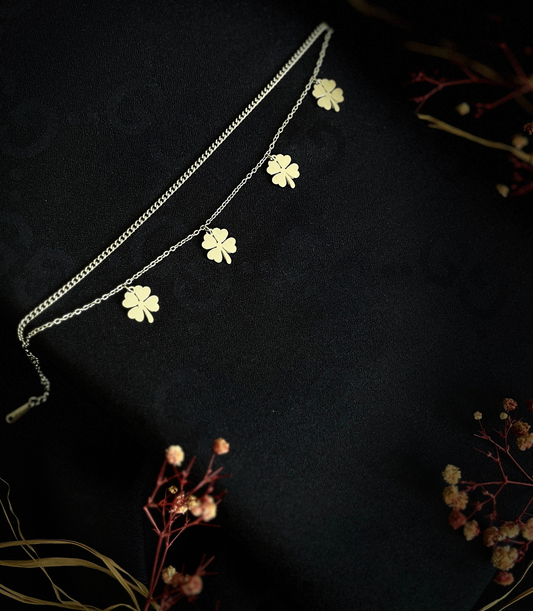 Dört Yapraklı Yonca Çelik Bileklik