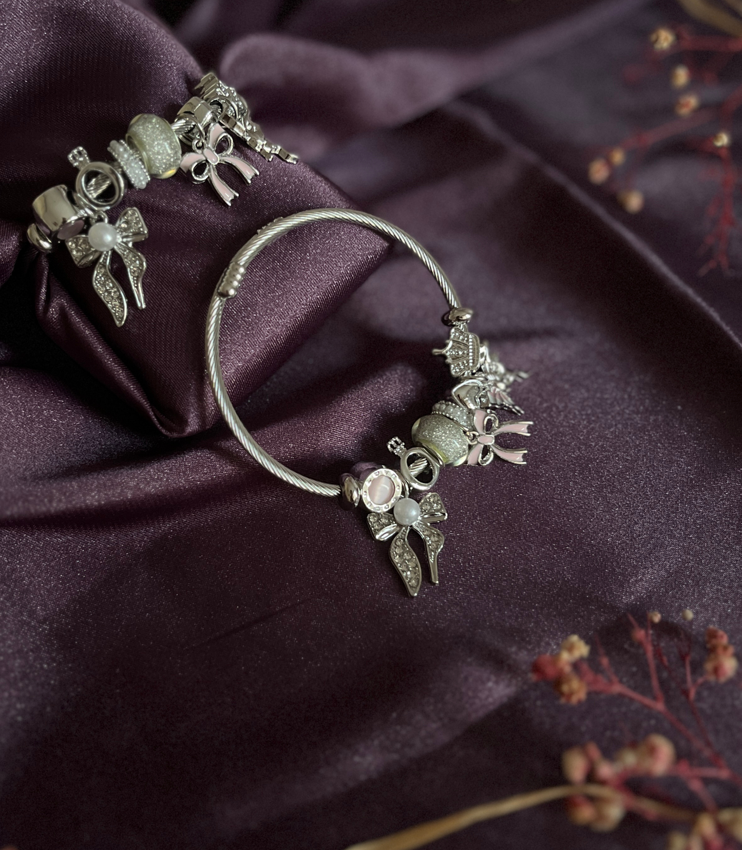 Kelebek ve İnci Kurdele Figürlü Çelik Pandora Charm Bileklik